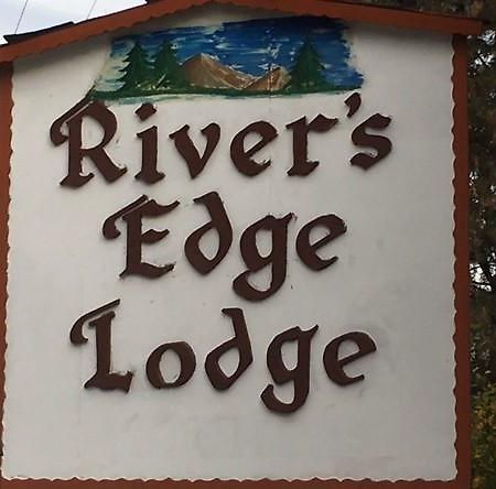 River'S Edge Lodge Peshastin Exterior photo